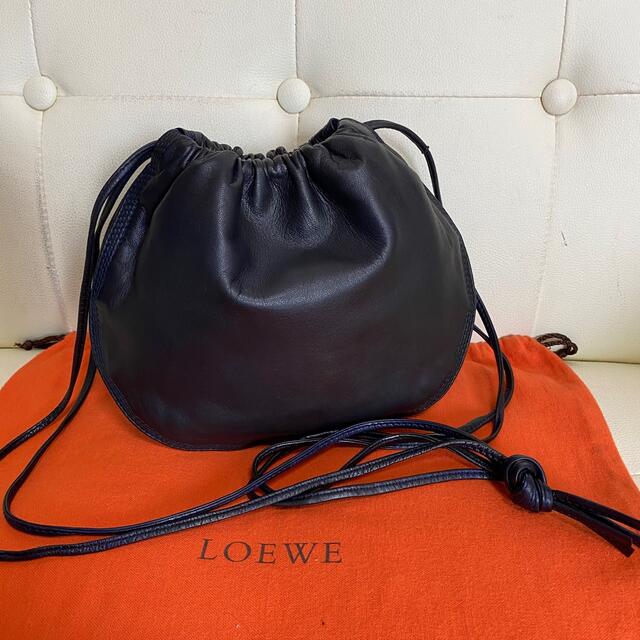 LOEWE ロエベ チェーンショルダーバッグ ショルダーポーチ 巾着 アナグラム 人気ショップ swim.main.jp