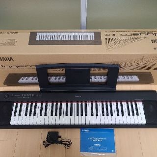 ヤマハ(ヤマハ)のmerin様専用☆ヤマハキーボード　YAMAHA Piaggero NP-12B(キーボード/シンセサイザー)