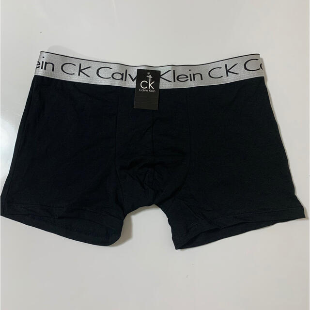 Calvin Klein(カルバンクライン)のCalvin Klein カルバンクライン　ボクサーパンツMサイズ4枚セット メンズのアンダーウェア(ボクサーパンツ)の商品写真