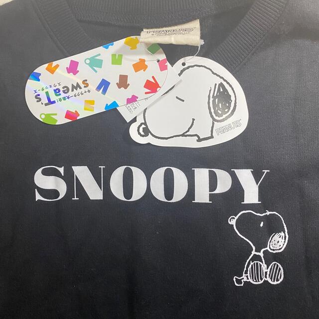 SNOOPY(スヌーピー)のしまむら　スヌーピー   裏起毛　トレーナー　Mサイズ レディースのトップス(トレーナー/スウェット)の商品写真