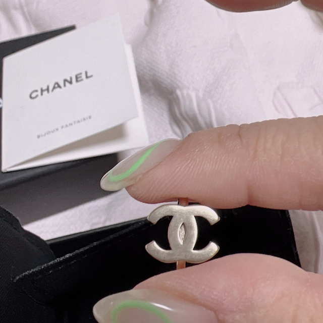 CHANELリング パーツ一部紛失 | housecleaningmadison.com