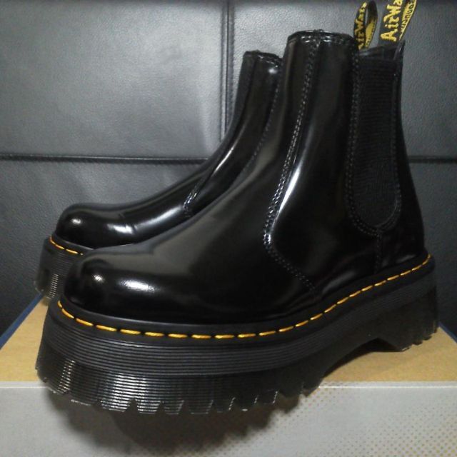 ブラックサイズ【極美品】Dr.Martens 2976QUAD UK5 厚底 黒 チェルシー