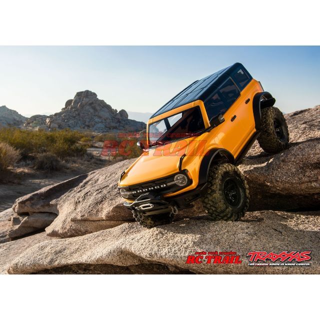 トラクサス　TRX4 フォード　新型ブロンコ　オレンジ　RTR クローラー エンタメ/ホビーのおもちゃ/ぬいぐるみ(ホビーラジコン)の商品写真