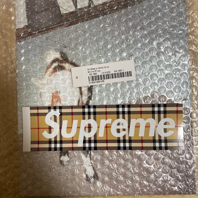 supreme 写真集　バーバリー　ステッカー付き