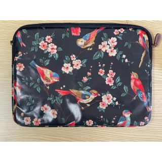 Cath Kidston(PC/タブレット)のフリマアイテム一覧 Cath Kidston(PC/タブレット)のフリマアイテム一覧