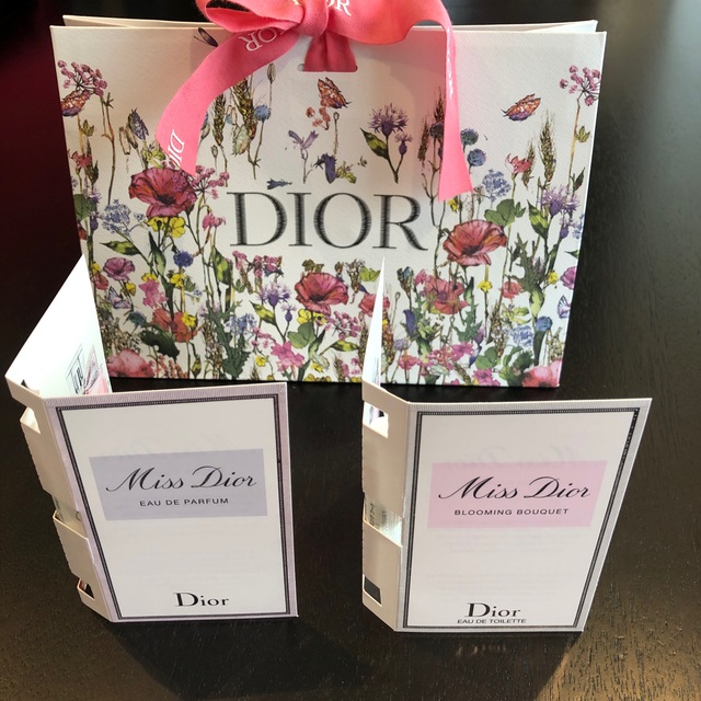 Christian Dior(クリスチャンディオール)の【新品未使用】ディオール　香水　サンプルセット　トワレ　ミニサイズ コスメ/美容の香水(香水(女性用))の商品写真