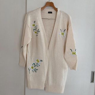 スピーガ(SPIGA)の未使用！SPIGA 花刺繍　ニット　ロングカーディガン(カーディガン)