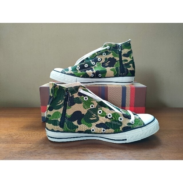 A BATHING APE(アベイシングエイプ)の【新品未使用】A BATHING APE ABC CAMO APE STA HI メンズの靴/シューズ(スニーカー)の商品写真