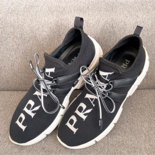 プラダ(PRADA)のプラダ♡スニーカー(スニーカー)