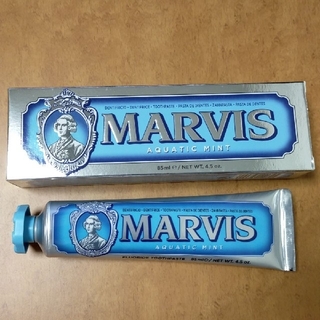 マービス(MARVIS)の【匿名配送/送料無料】 MARVIS アクアティック ミント 85mL(歯磨き粉)