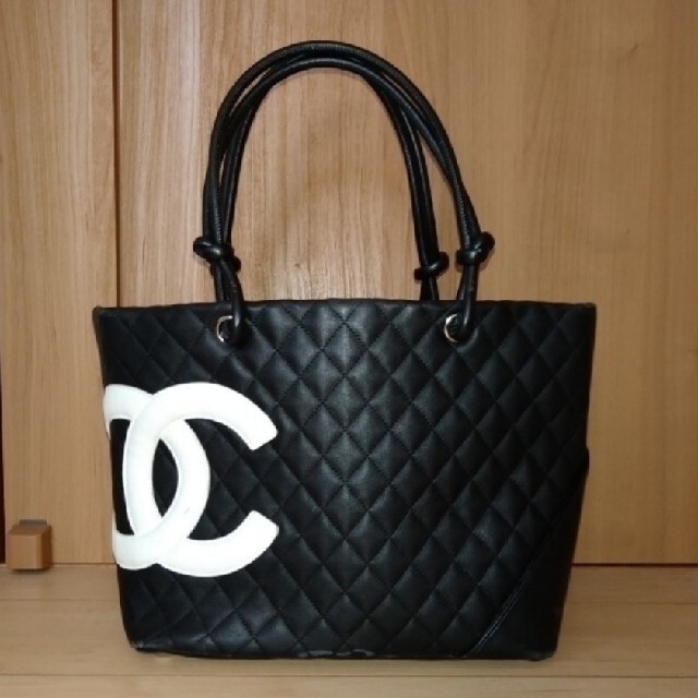 レディース【美品】シャネル　CHANEL　カンボンライン　トートバッグ　そごう横浜店購入品