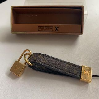 ルイヴィトン(LOUIS VUITTON)のルイヴィトン　キーホルダー(キーホルダー)