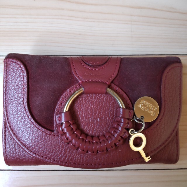 SEE BY CHLOE(シーバイクロエ)のマキマキさま専用 シーバイクロエ ハナ2つ折り財布 レディースのファッション小物(財布)の商品写真