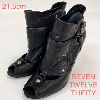 SEVEN TWELVE THIRTY(VII XII XXX)(VII XII XXX) ショートブーツ ...