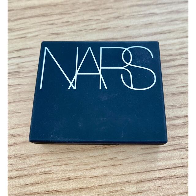 NARS(ナーズ)のＮＡＲＳ ハードワイヤードアイシャドー5342 イリデッセントピンクライラック コスメ/美容のベースメイク/化粧品(アイシャドウ)の商品写真