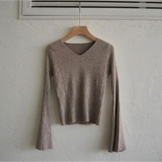 アメリヴィンテージ(Ameri VINTAGE)のacka preppie flare rib knit(ニット/セーター)