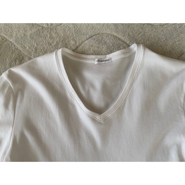BARNEYS NEW YORK(バーニーズニューヨーク)のクロスクローゼット Suvin Platinum Vネック 白（S）2点 メンズのトップス(Tシャツ/カットソー(半袖/袖なし))の商品写真