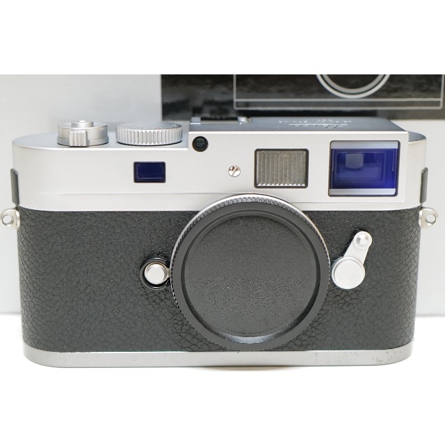 LEICA(ライカ)のCCD交換済み Leica M9-Pアップグレード シルバー ライカ スマホ/家電/カメラのカメラ(ミラーレス一眼)の商品写真