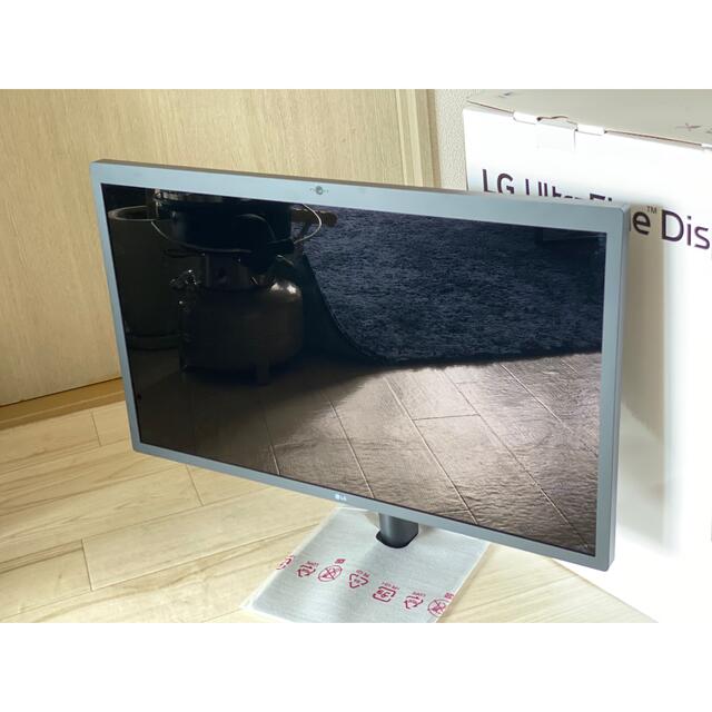 Apple(アップル)のLG UltraFine 5K Display スマホ/家電/カメラのPC/タブレット(ディスプレイ)の商品写真