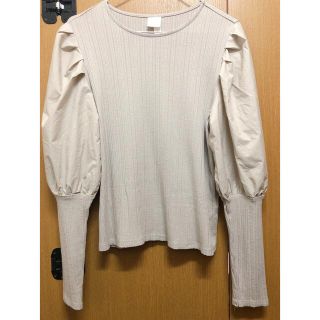 エイチアンドエム(H&M)のH&M パフスリーブトップス(シャツ/ブラウス(長袖/七分))