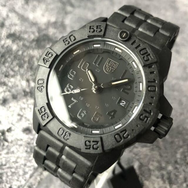 Luminox   定価5.8万新品Luminox ルミノックス ネイビーシールズ