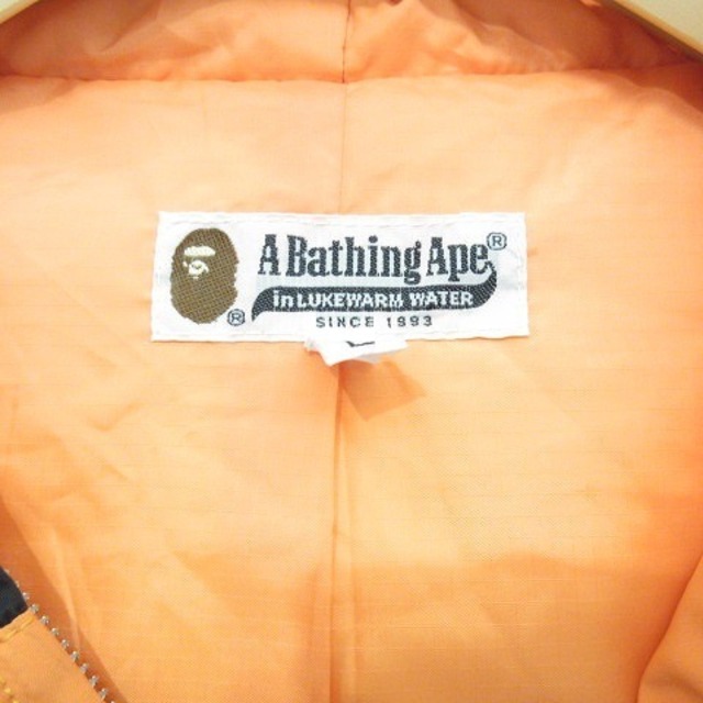 A BATHING APE(アベイシングエイプ)のアベイシングエイプ A BATHING APE シャーク ダウンジャケット メンズのジャケット/アウター(ダウンジャケット)の商品写真
