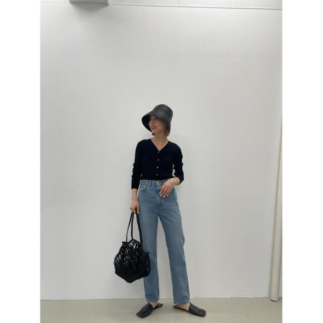 BLACK by moussy(ブラックバイマウジー)のblkby  DRIPライトブルーデニム　24 レディースのパンツ(デニム/ジーンズ)の商品写真