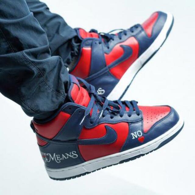 メンズSupreme × Nike SB Dunk By Any Means "Red