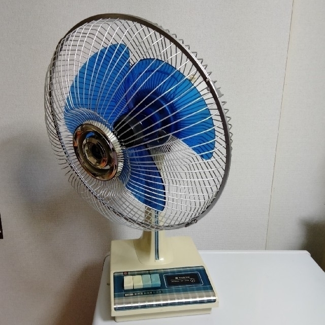 SANYO(サンヨー)の三洋電機 EF-6FA 扇風機 昭和レトロ スマホ/家電/カメラの冷暖房/空調(扇風機)の商品写真