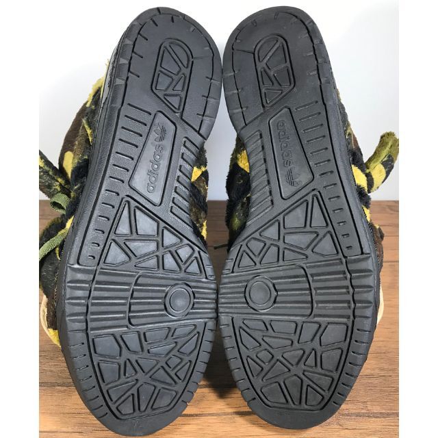 adidas(アディダス)のadidas ジェレミースコット ベアー クマ 迷彩 カモ スニーカー シューズ メンズの靴/シューズ(スニーカー)の商品写真