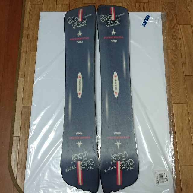 KNEISSL(クナイスル)のKNEISSL ビッグフットTRICK ジャンク品 スポーツ/アウトドアのスキー(板)の商品写真