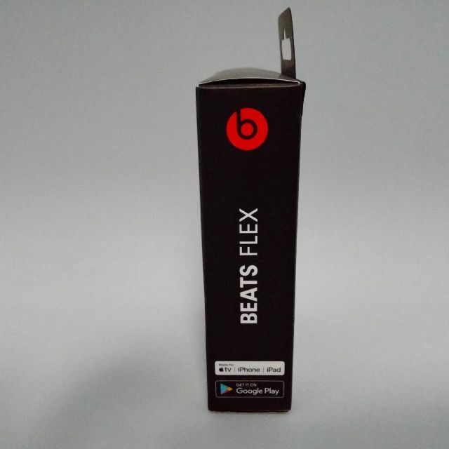 Beats(ビーツ)の【新品 未使用】Beats Flex MYMC2PA/A ブラック イヤホン スマホ/家電/カメラのオーディオ機器(ヘッドフォン/イヤフォン)の商品写真