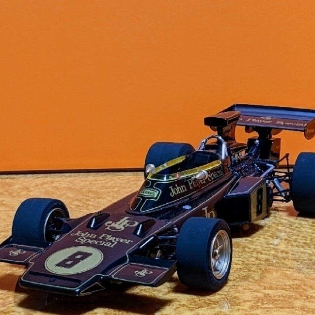 タミヤ 1/12 チームロータス タイプ72D 1972 完成品