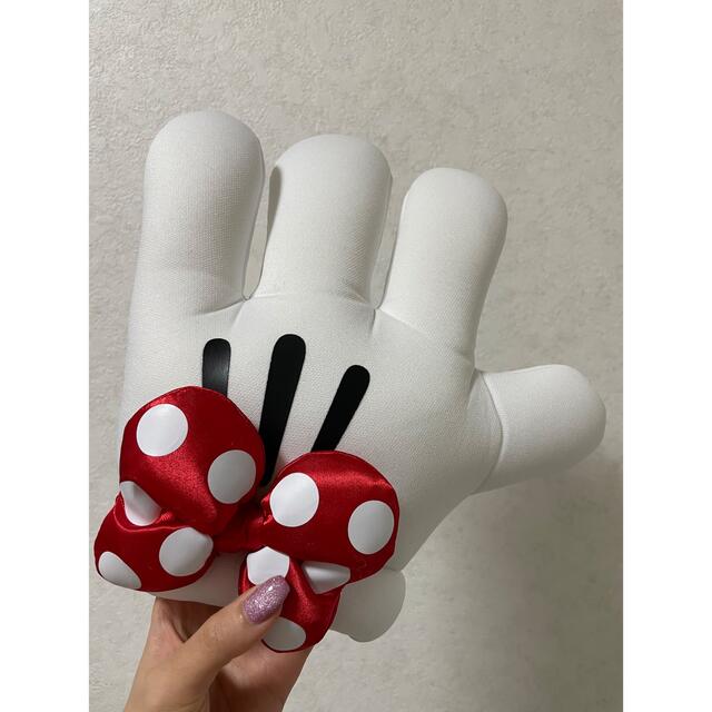 Disney(ディズニー)のミニーちゃん 手袋 セット エンタメ/ホビーのおもちゃ/ぬいぐるみ(キャラクターグッズ)の商品写真