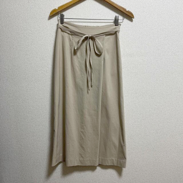 OPAQUE.CLIP(オペークドットクリップ)の春秋ベージュスカート レディースのスカート(ロングスカート)の商品写真