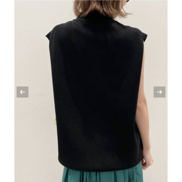 L'Appartement DEUXIEME CLASSE(アパルトモンドゥーズィエムクラス)のL'Appartement Knit Vest ブラック　新品タグ付き　試着無し レディースのトップス(ニット/セーター)の商品写真