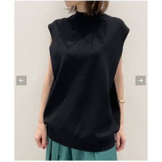 アパルトモンドゥーズィエムクラス(L'Appartement DEUXIEME CLASSE)のL'Appartement Knit Vest ブラック　新品タグ付き　試着無し(ニット/セーター)