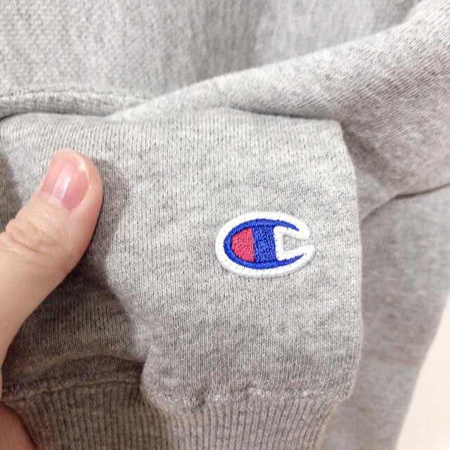 Champion(チャンピオン)の【未使用】《リバースウェーブ②》 チャンピオン パーカー グレー 130㎝ キッズ/ベビー/マタニティのキッズ服男の子用(90cm~)(その他)の商品写真