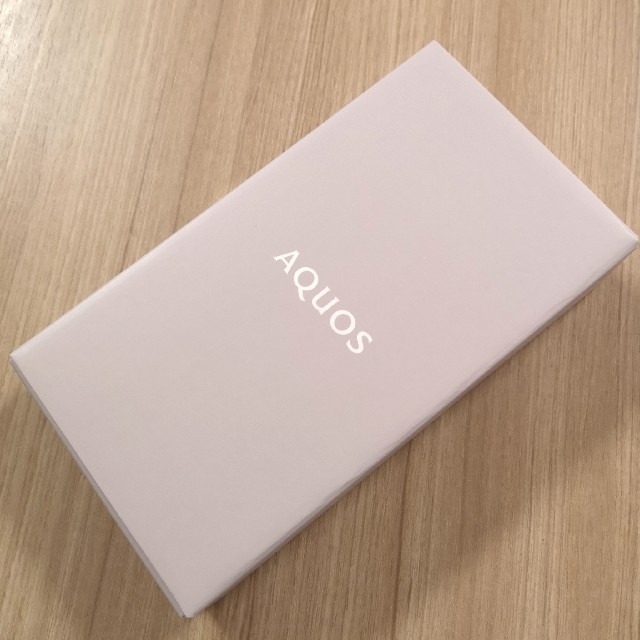 AQUOS sense6 シルバー SH-RM19 SIMフリースマートフォン AQUOS sense6 シルバー SH-RM19 SIMフリースマートフォン