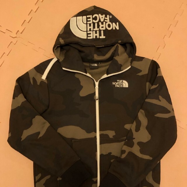 THE NORTH FACE  ザノースフェイスパーカー　迷彩