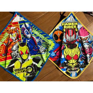 バンダイ(BANDAI)の仮面ライダーゼロワンと仮面ライダーヒーローズのループタオル2枚組 (タオル/バス用品)