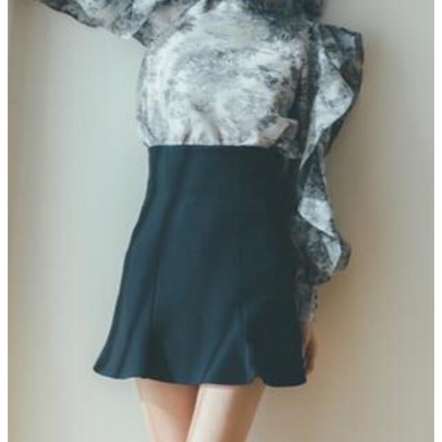 SNIDEL(スナイデル)のSNIDEL♡ハイウエストフリルミニスカショーパン レディースのスカート(ミニスカート)の商品写真