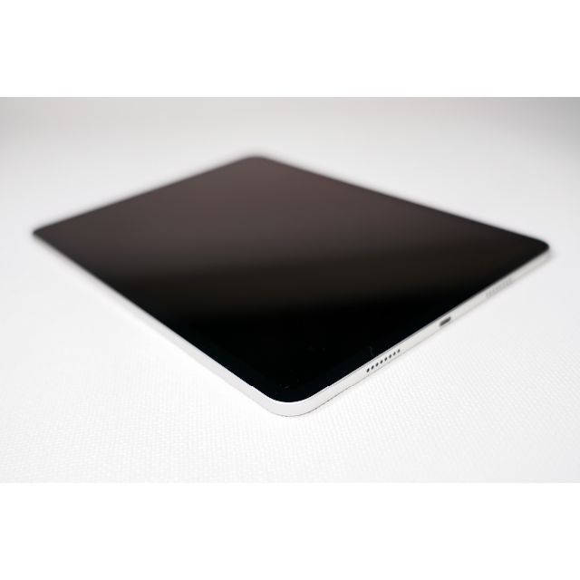 Apple(アップル)のApple iPad Pro11インチ 第3世代 256GB M1 スマホ/家電/カメラのPC/タブレット(タブレット)の商品写真