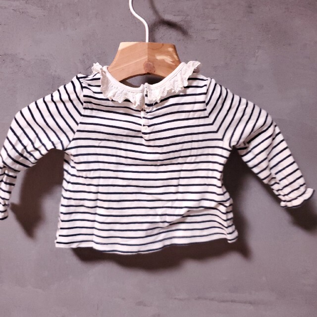 PETIT BATEAU(プチバトー)のカットソー　キッ　長袖　トッス　春　ボーダー　プチバトー　PETITBATEAU キッズ/ベビー/マタニティのベビー服(~85cm)(シャツ/カットソー)の商品写真