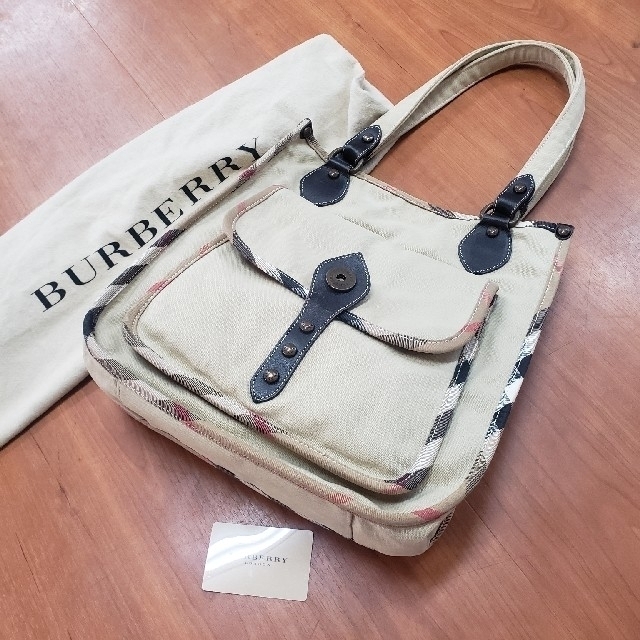 BURBERRY(バーバリー)のアッキー様専用BURBERRYロンドン　キャンバス×レザー×ノバチェック美品 レディースのバッグ(トートバッグ)の商品写真