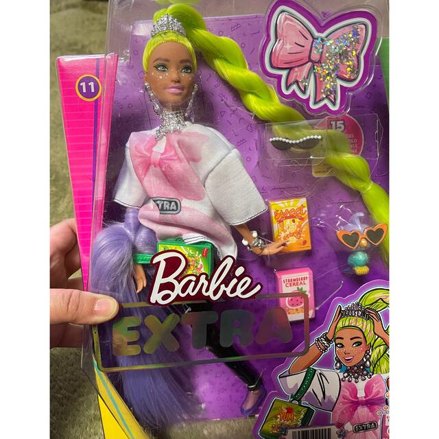 【日本未発売】EXTRA Barbie バービー人形　新品未使用