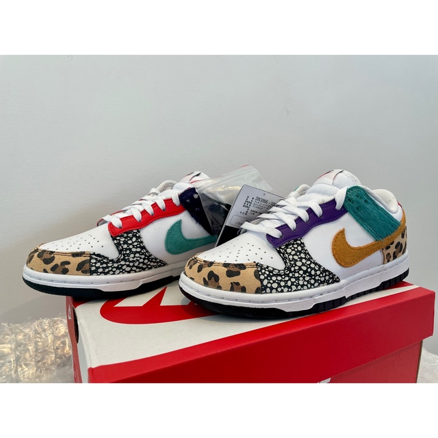 NIKE(ナイキ)のNike WMNS Dunk Low "Patchwork" 22cm レディースの靴/シューズ(スニーカー)の商品写真