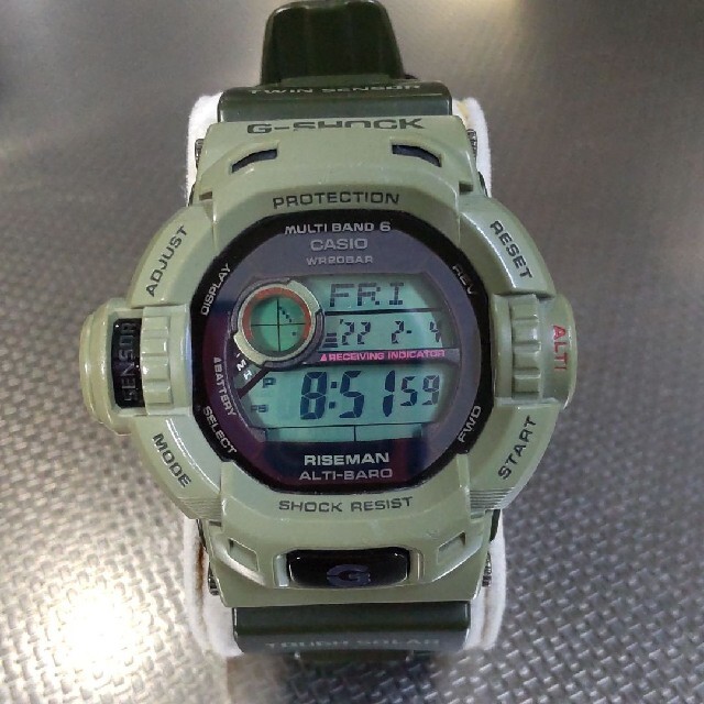 時計G-SHOCK　ライズマン　GW-9200ERJ-3JF　電波ソーラー