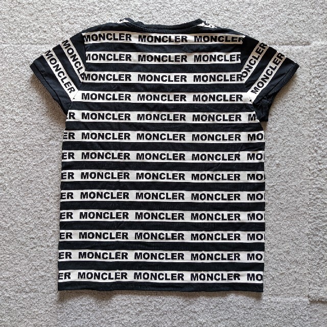 MONCLER　キッズ　Tシャツ