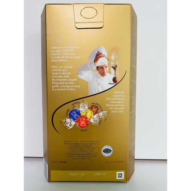 Lindt(リンツ)の【大人気】リンツリンドールチョコレート LINDOR ゴールド24個 食品/飲料/酒の食品(菓子/デザート)の商品写真